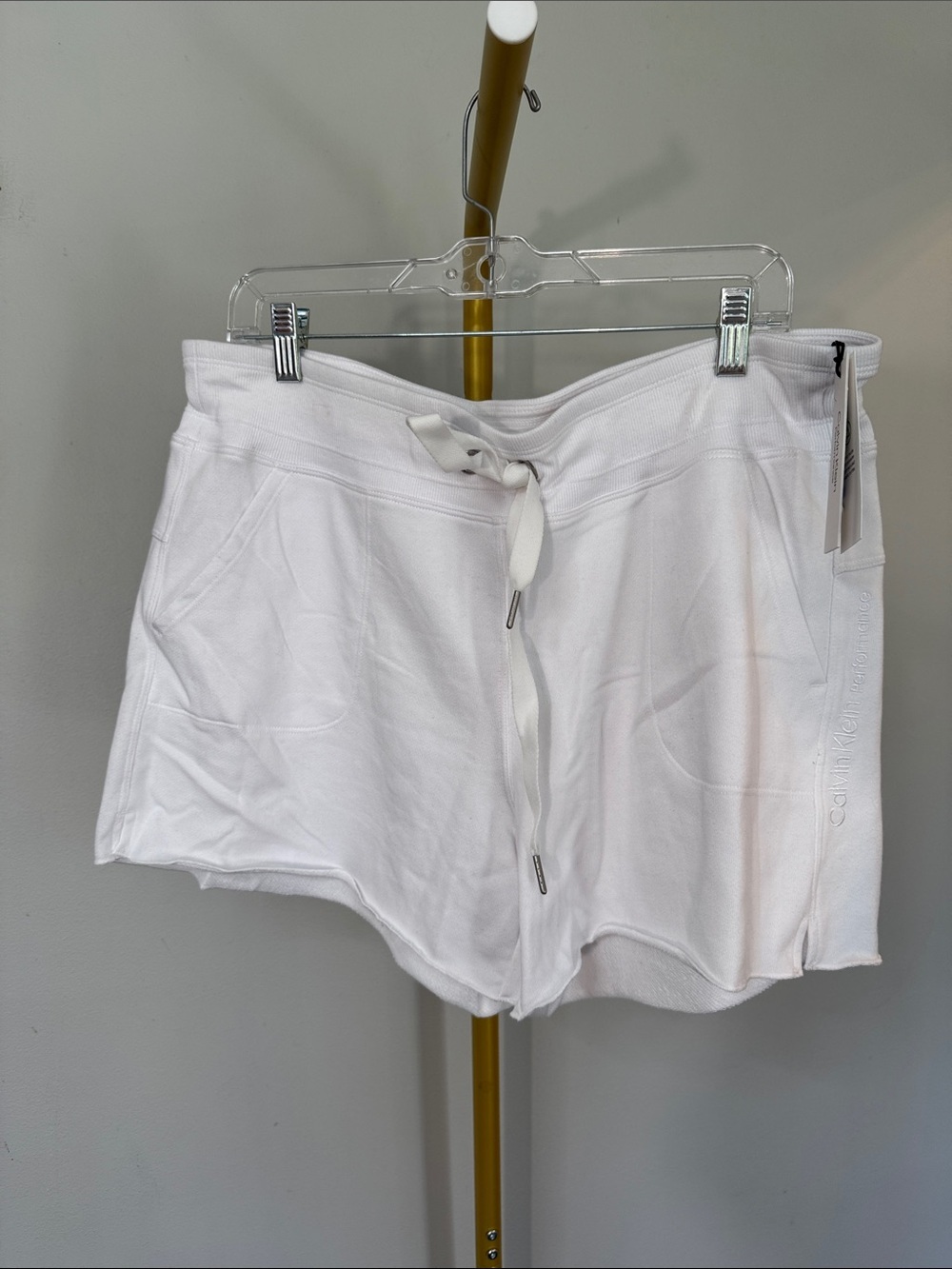 Calvin Klein Performance White Drawstring Athletic Shorts NEW XL